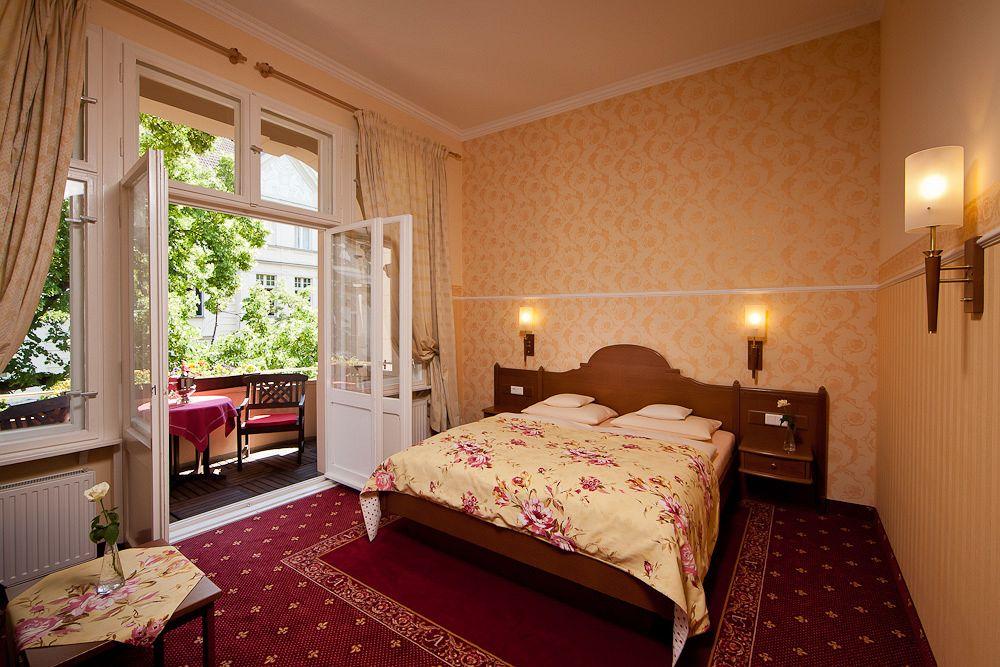 Hotel Augusta Am Kurfurstendamm Berlin Dış mekan fotoğraf